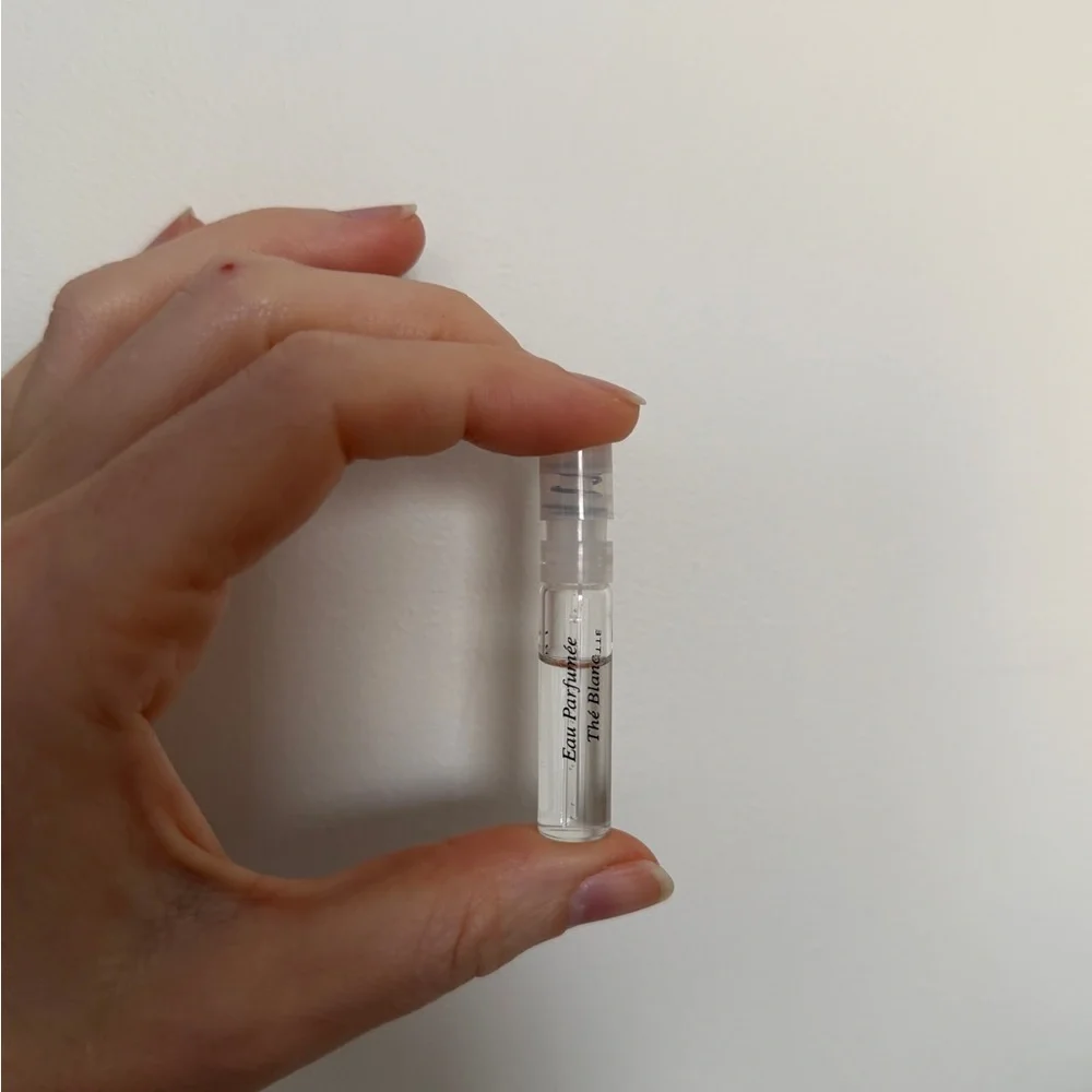 Bulgari Eau Parfumée - Thé Blanc Perfume - Picture 3 of 3